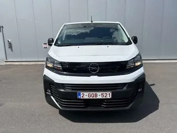 Opel Vivaro Van photo 2