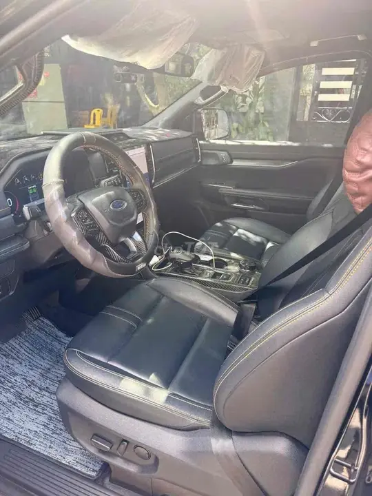 Ford Everest 2024 photo 3