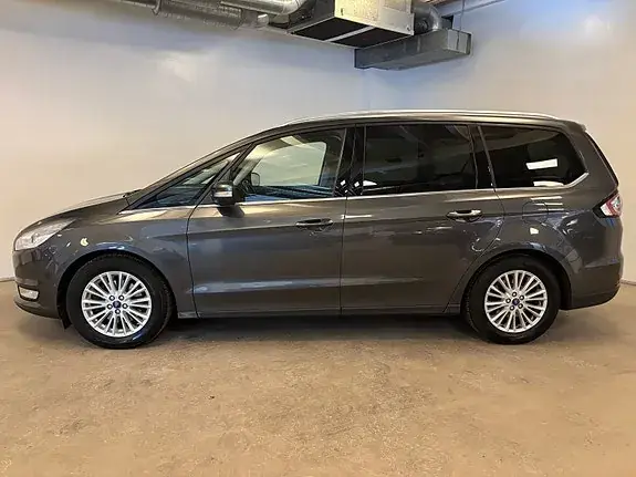 Ford Galaxy 2016 photo 3