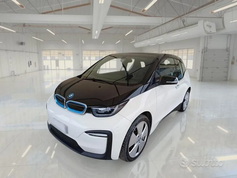 BMW I3