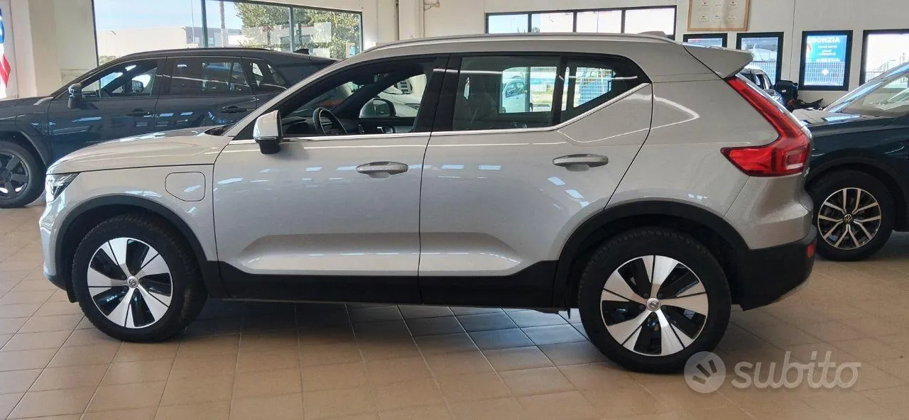 Volvo Xc40 2023 photo 4
