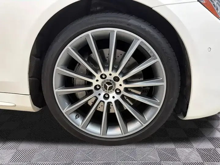Mercedes-Benz S-Class 2018 photo 2