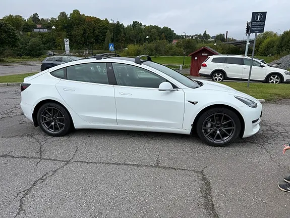 Tesla Model 3 2019 photo 3