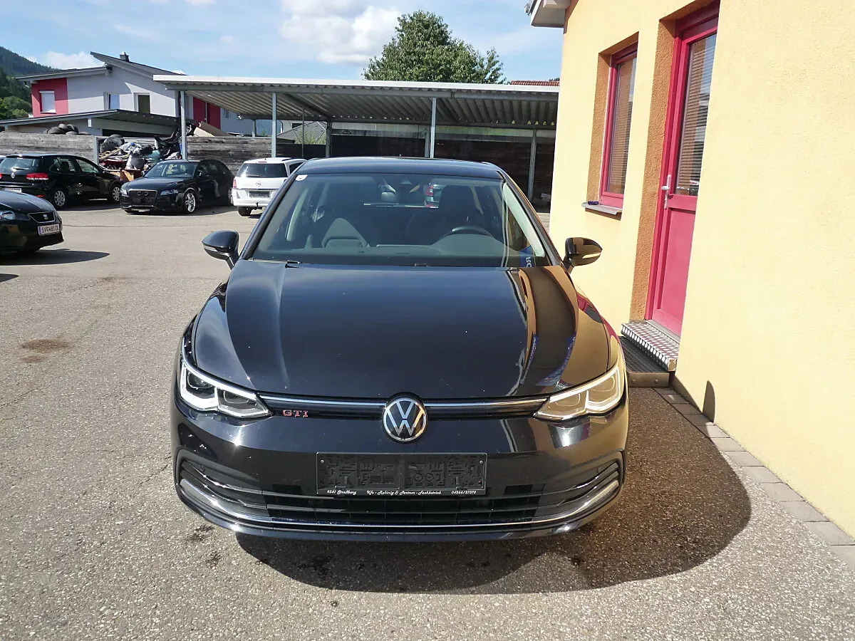 Volkswagen Golf 2020 photo 2