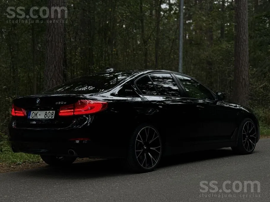 BMW G30 2017 photo 5