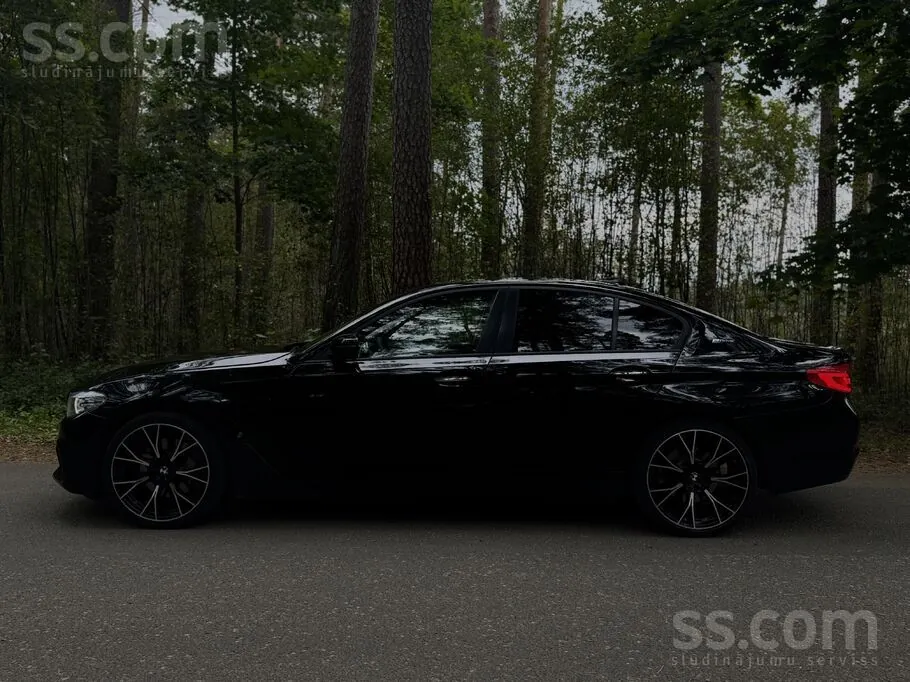 BMW G30 2017 photo 3