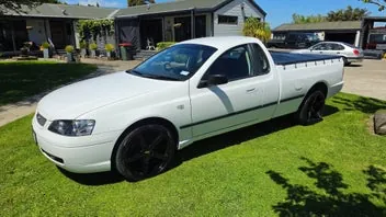 Ford Falcon 2004 photo 3