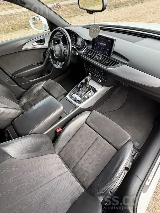Audi A6 2015 photo 5