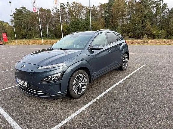Hyundai Kona 2023 photo 2