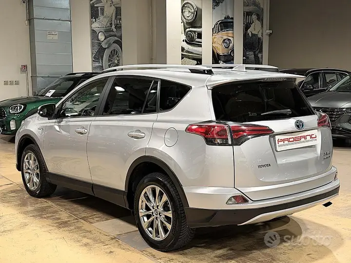 Toyota Rav4 2016 photo 3