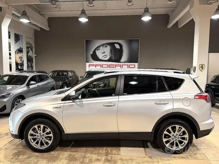 Toyota Rav4 2016 photo 2