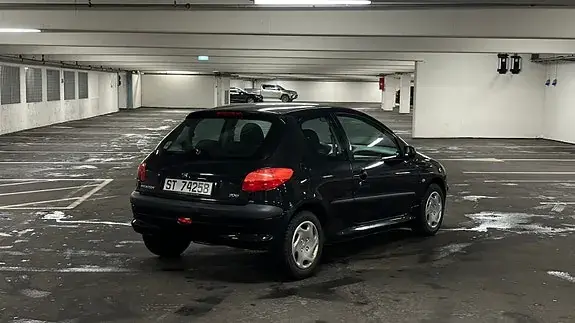 Peugeot 206 2003 photo 5