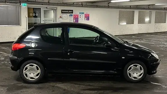 Peugeot 206 2003 photo 4