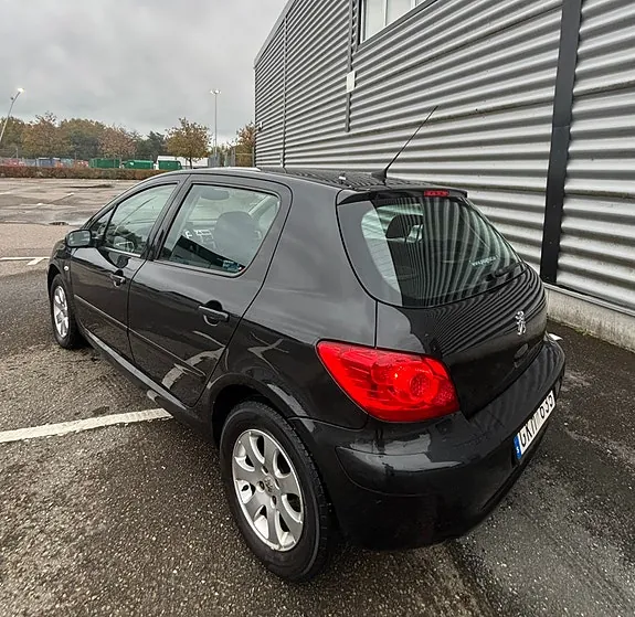 Peugeot 307 2008 photo 2