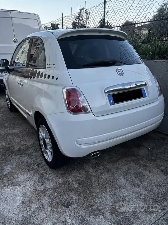 Fiat 500 2011 photo 2