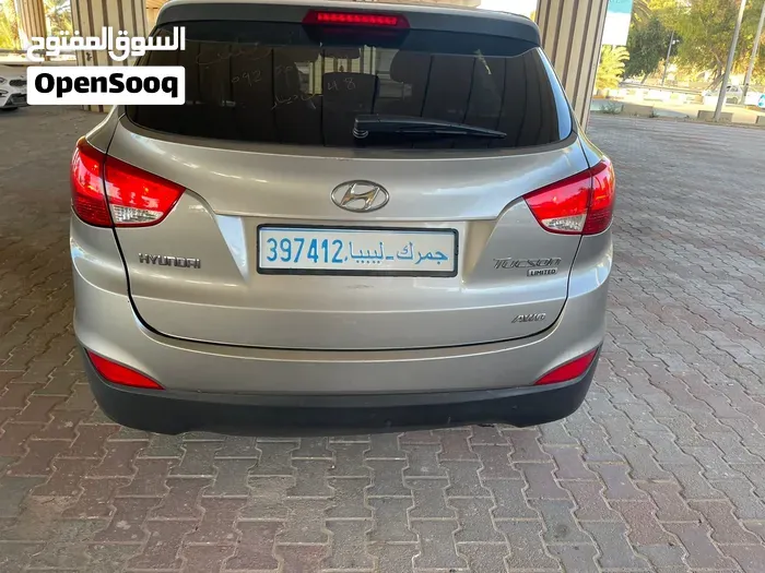 Hyundai Tucson 2012 photo 2