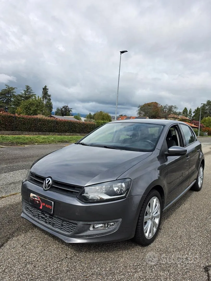 Volkswagen Polo 2009 photo 2