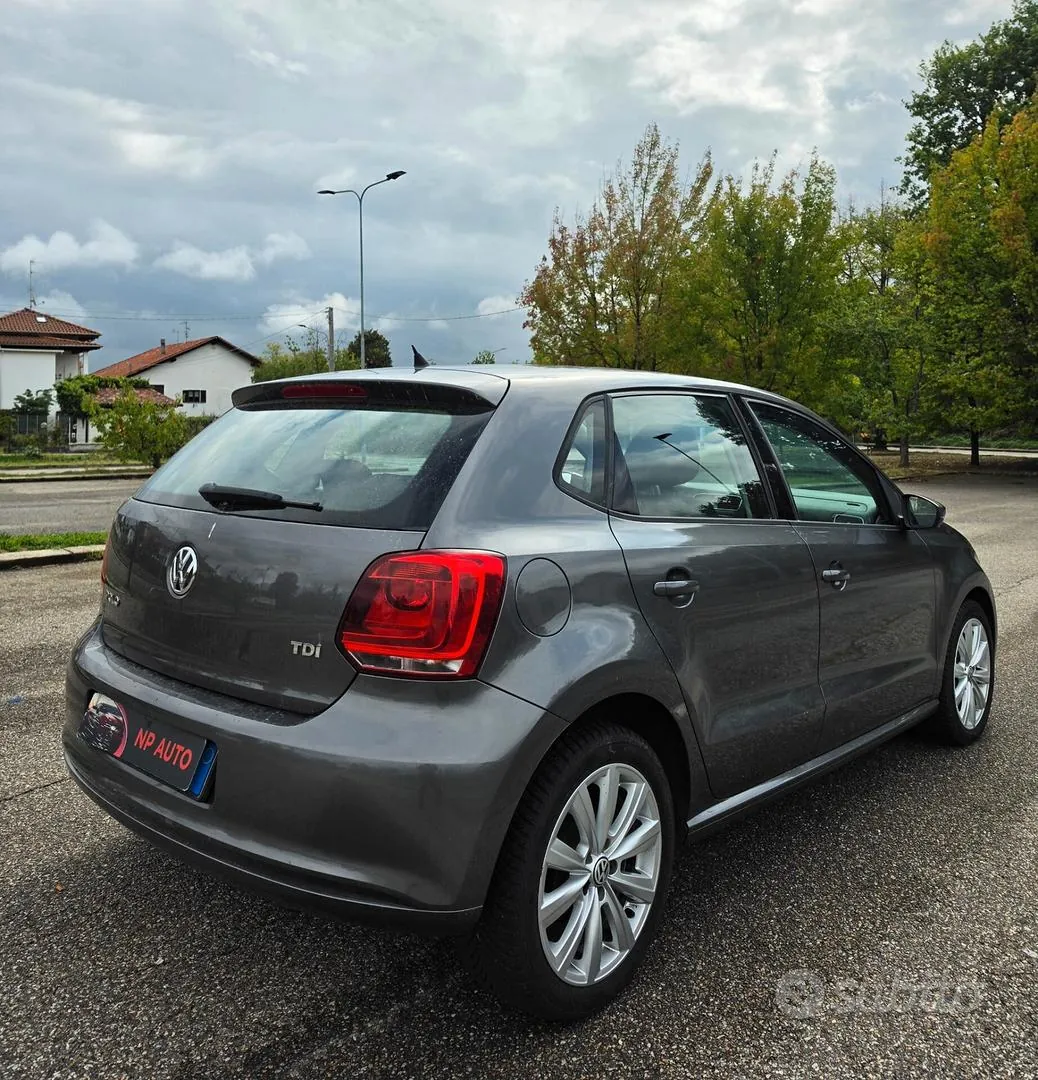 Volkswagen Polo 2009 photo 5