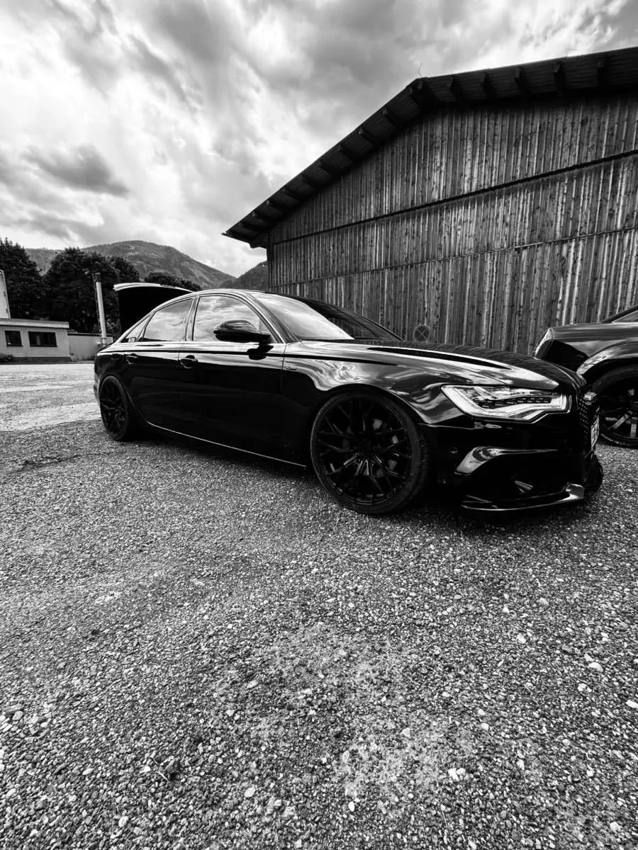 Audi A6 2013 photo 2