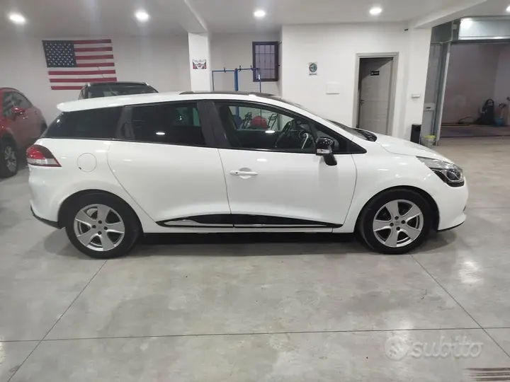 Renault Clio 2016 photo 4