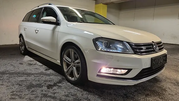 Volkswagen Passat 2013 photo 2