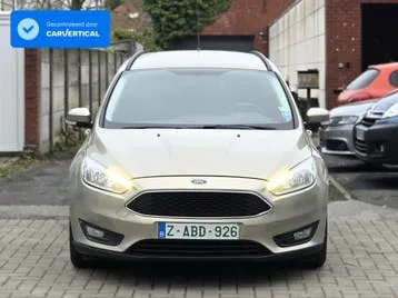 Ford Focus 2017 photo 2