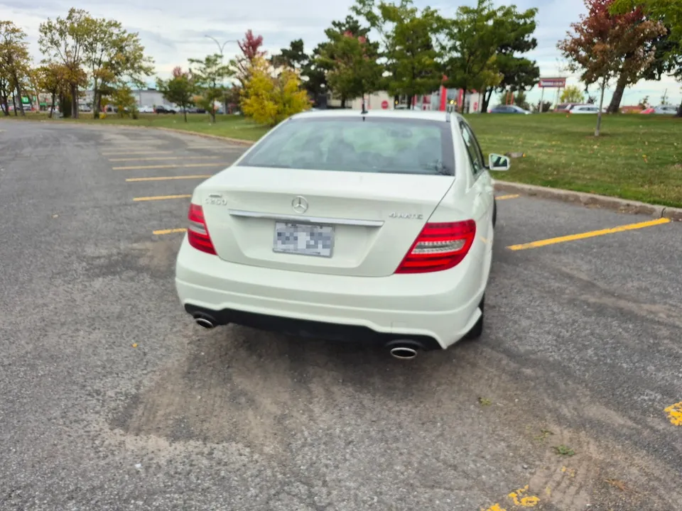 Mercedes-Benz C-Class 2012 photo 5