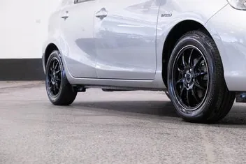 Toyota Aqua 2013 photo 5