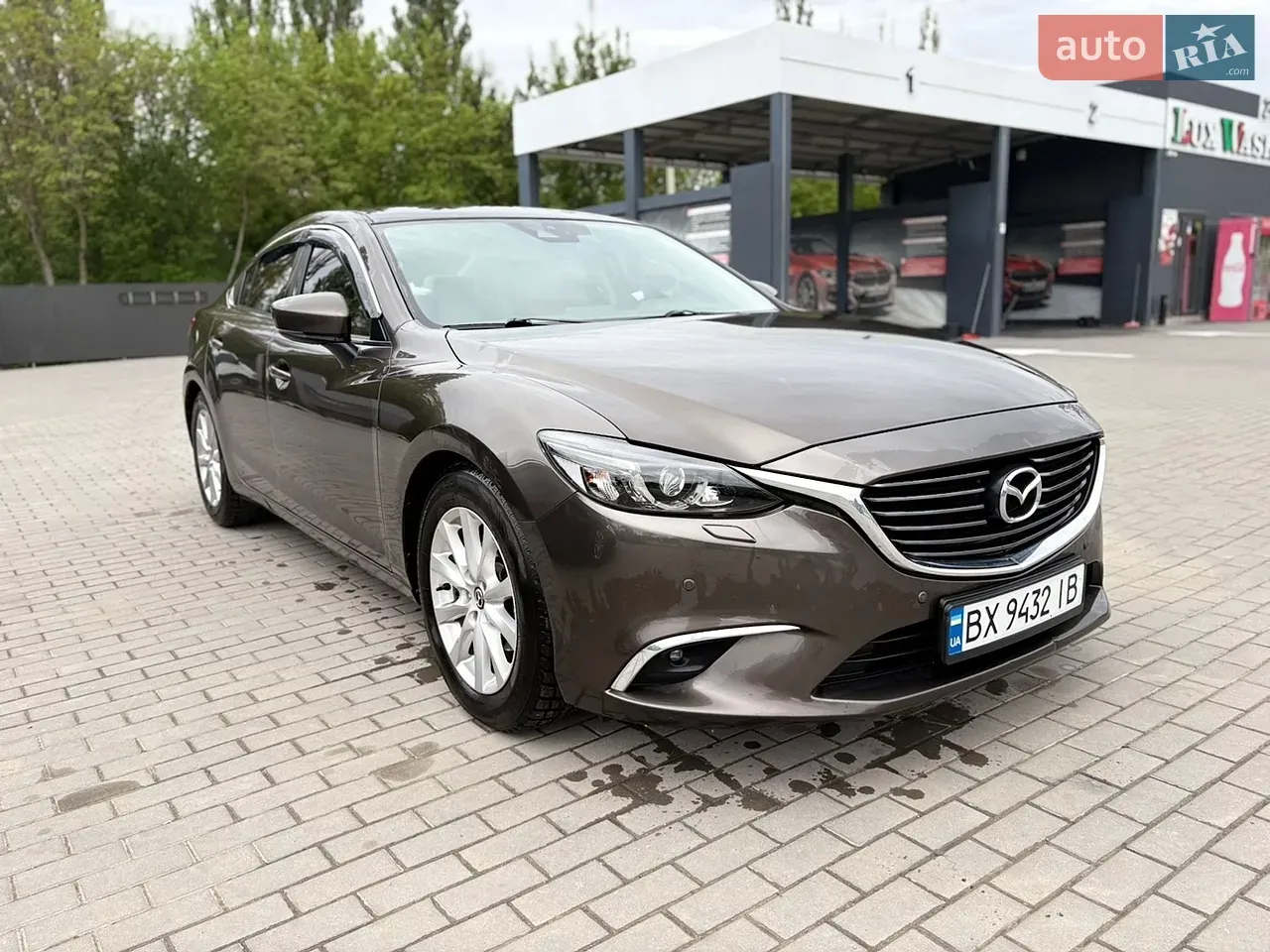 Mazda 6