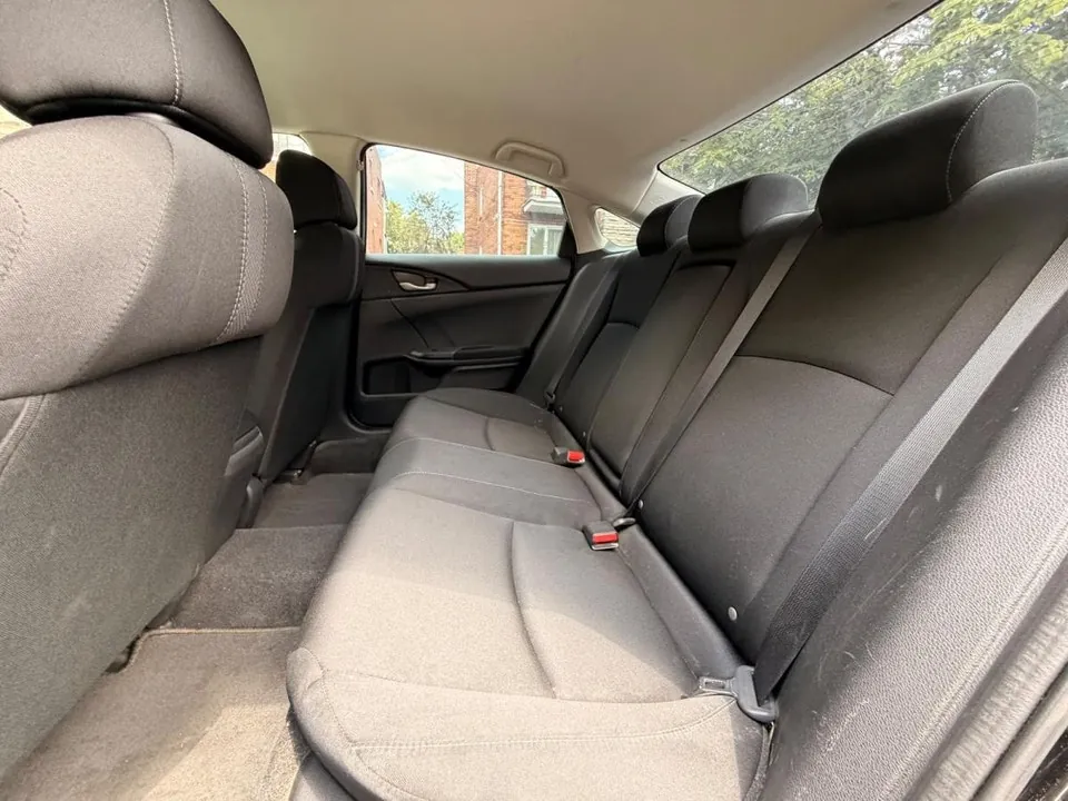 Honda Civic 2020 photo 4