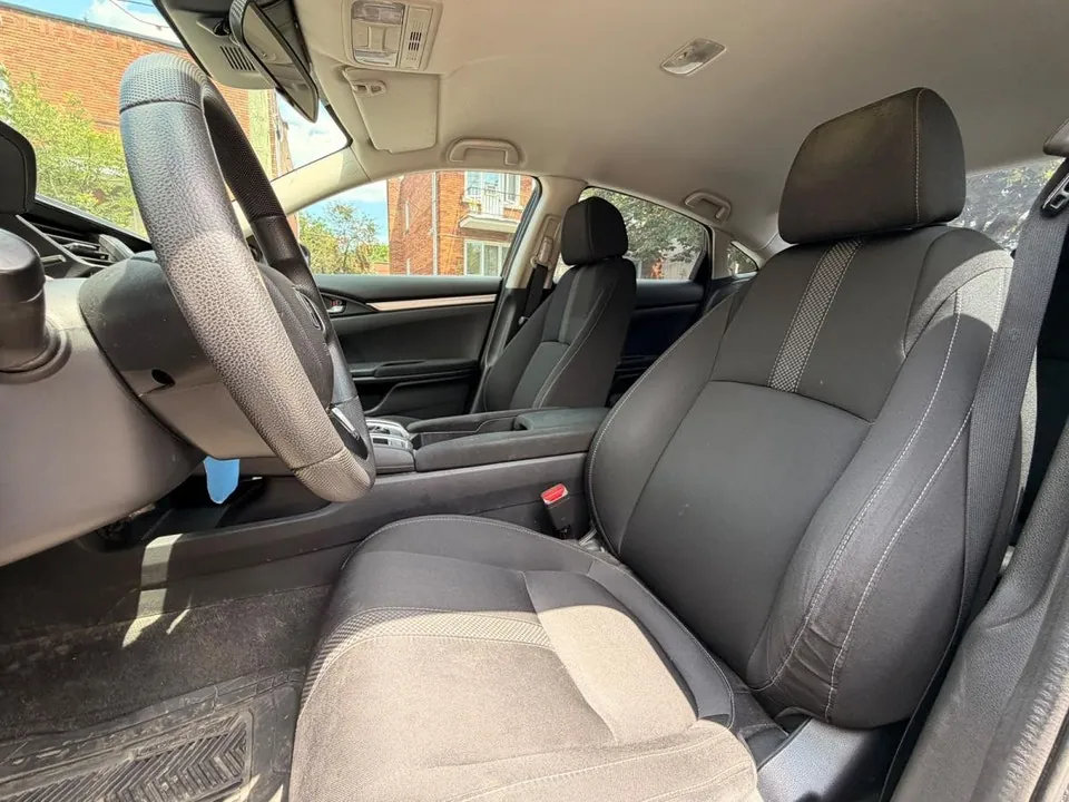 Honda Civic 2020 photo 3