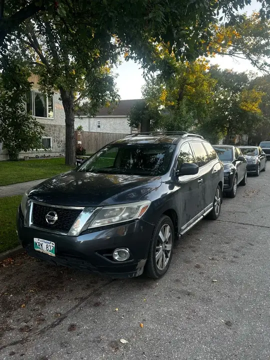 Nissan Pathfinder 2014 photo 2
