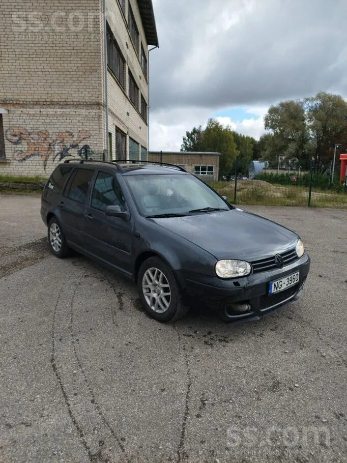 Volkswagen Golf 2000 photo 2