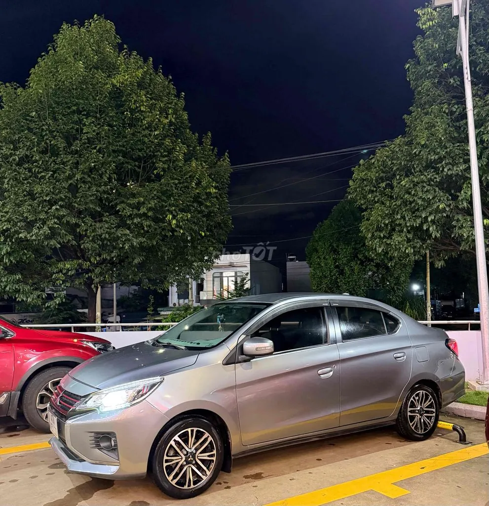 Mitsubishi Attrage