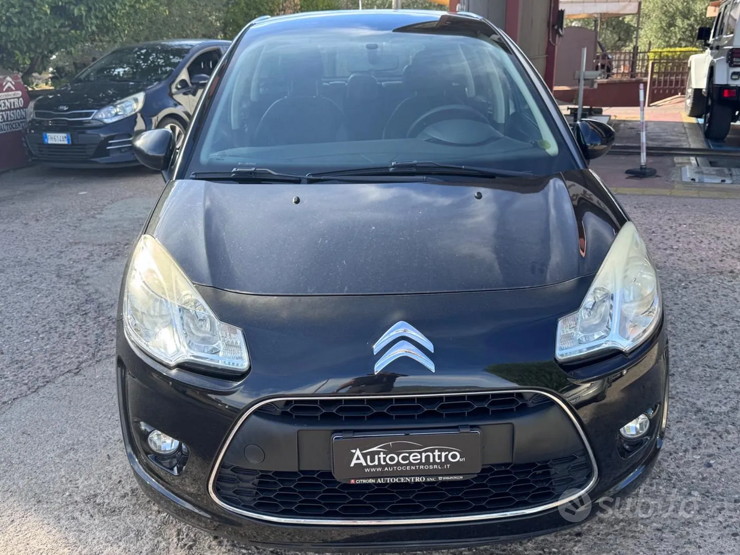 Citroen C3 2012 photo 2