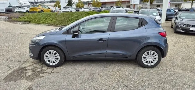Renault Clio 2019 photo 2