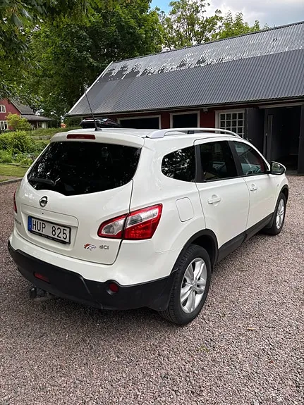 Nissan Qashqai+2 2010 photo 3