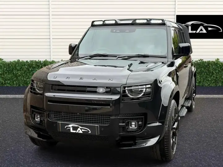 Land Rover Defender 110 2026 photo 2