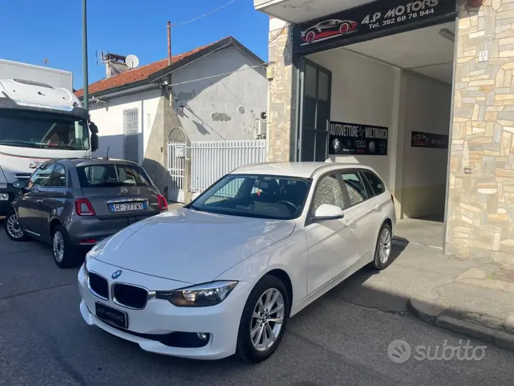 BMW 328I