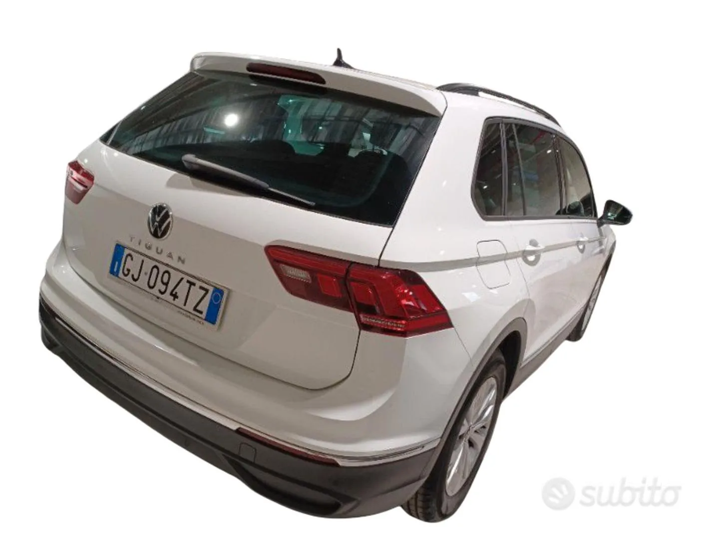 Volkswagen Tiguan 2022 photo 3