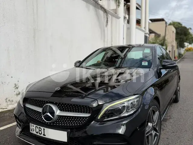 Mercedes-Benz C200 2019 photo 2