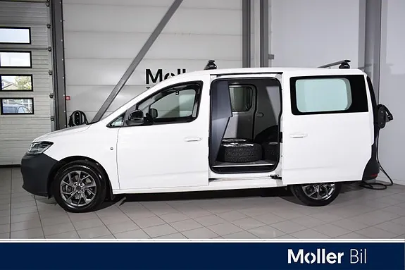 Volkswagen Caddy Maxi 2024 photo 3