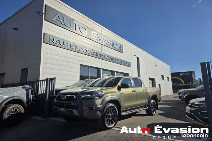 Toyota Hilux