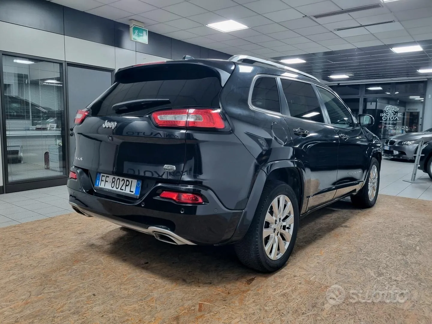 Jeep Cherokee 2016 photo 3