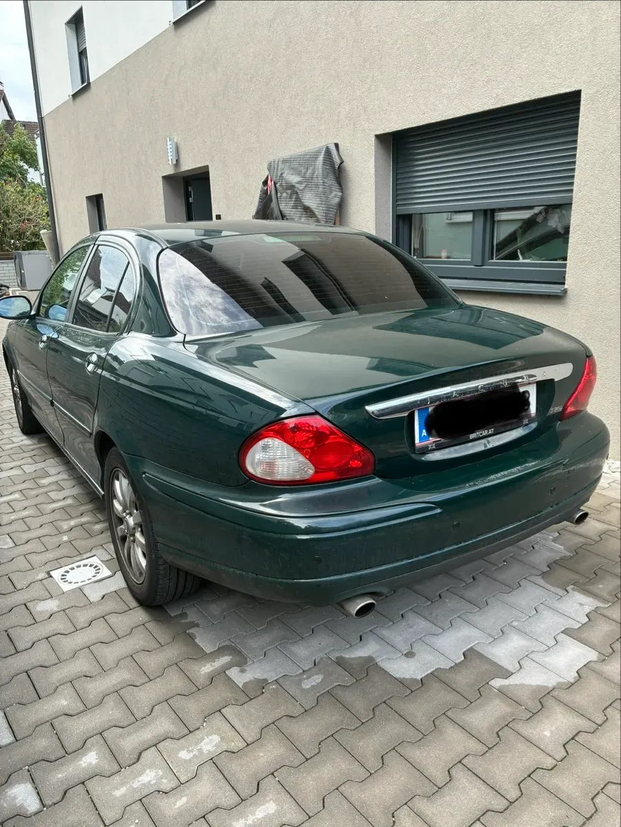 Jaguar X-Type 2004 photo 3