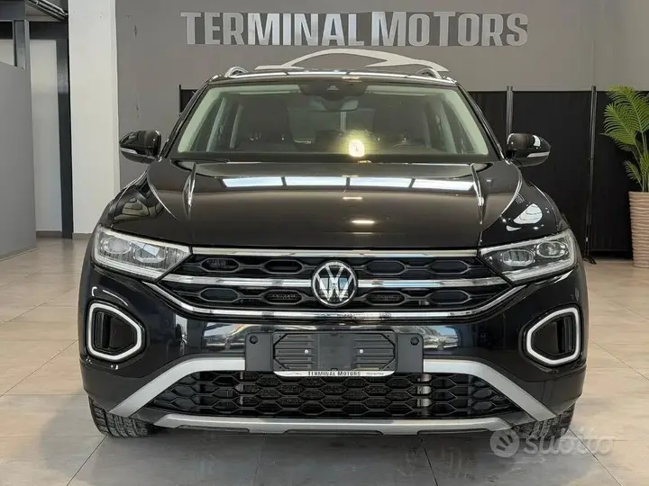 Volkswagen T-Roc 2022 photo 3