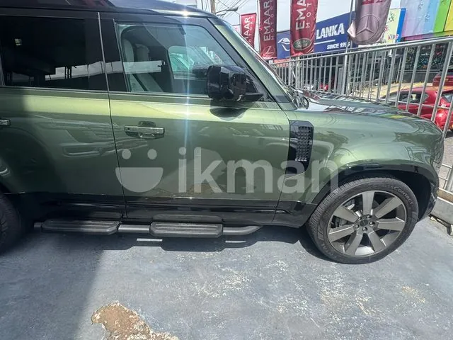 Land Rover Defender 2026 photo 2