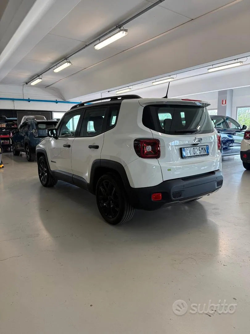 Jeep Renegade 2024 photo 4