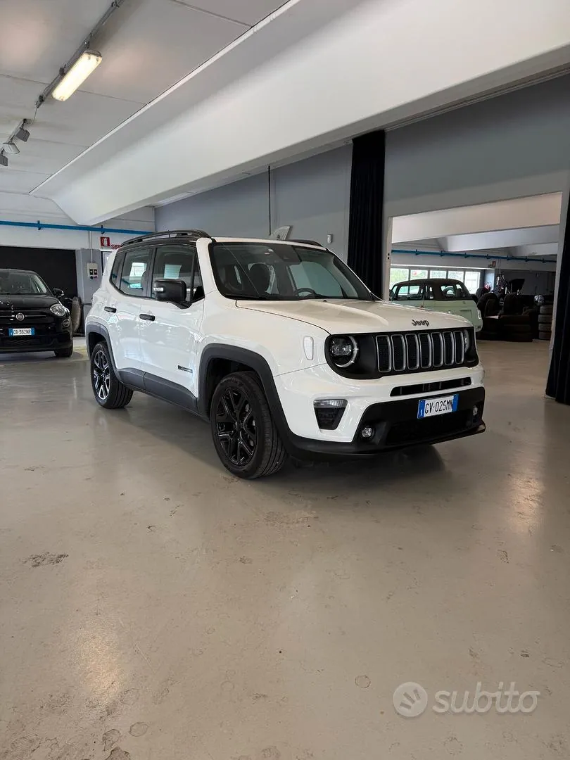 Jeep Renegade 2024 photo 2