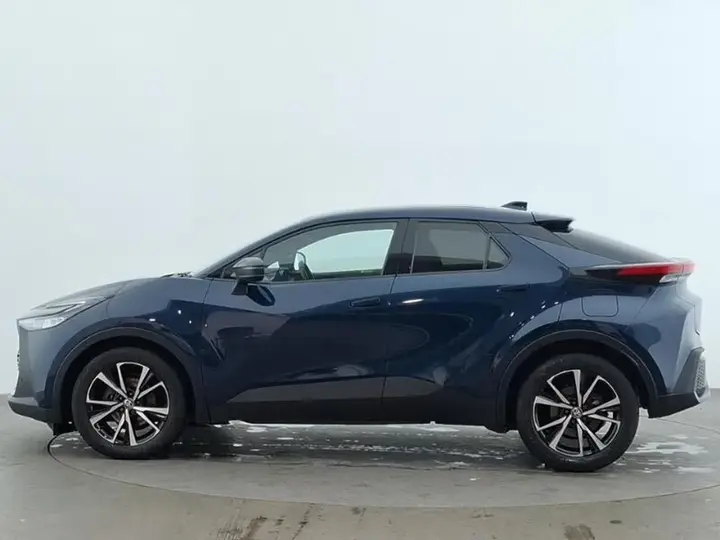 Toyota C-Hr 2024 photo 4